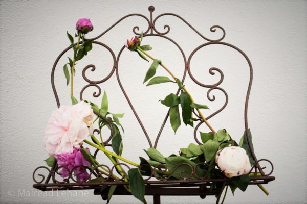 vintage style music stand with flowers